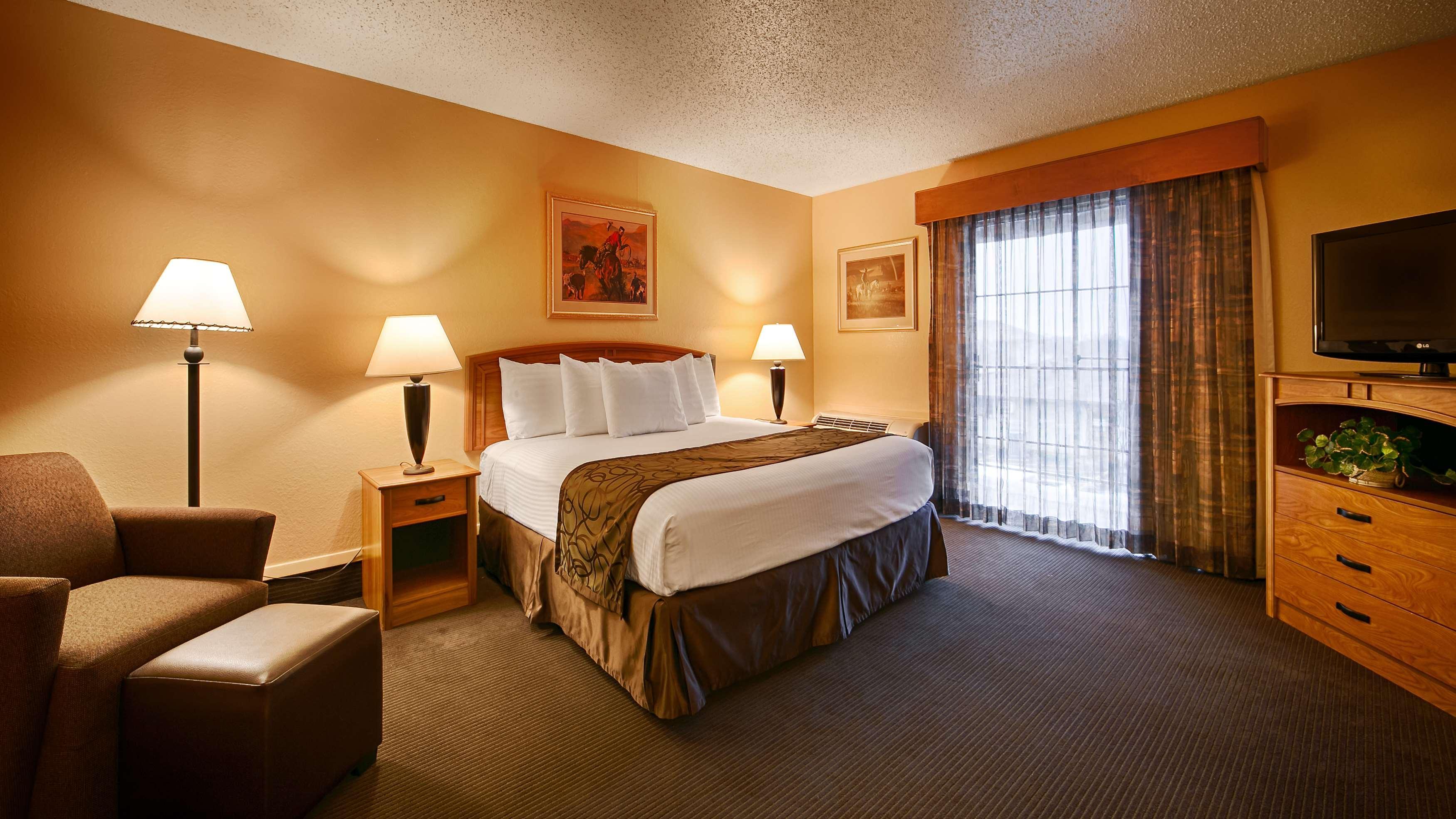 Red Roof Inn & Suites Салфер-Спрингс Экстерьер фото