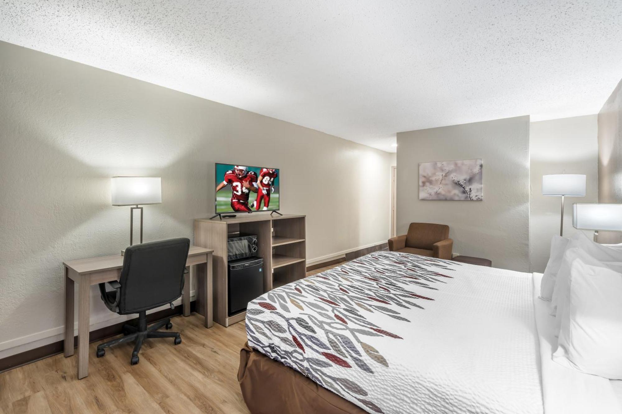 Red Roof Inn & Suites Салфер-Спрингс Экстерьер фото